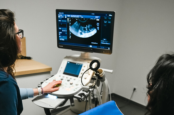 Salle d'échographie